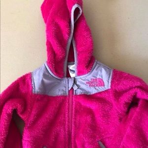 Girls 12-18 month north face - lightly used